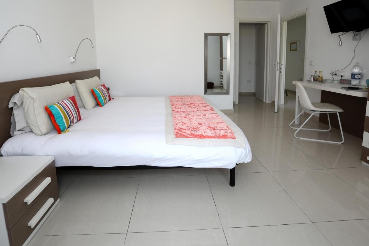 Saint Julian's Escape To St Julians B&B 외부 사진